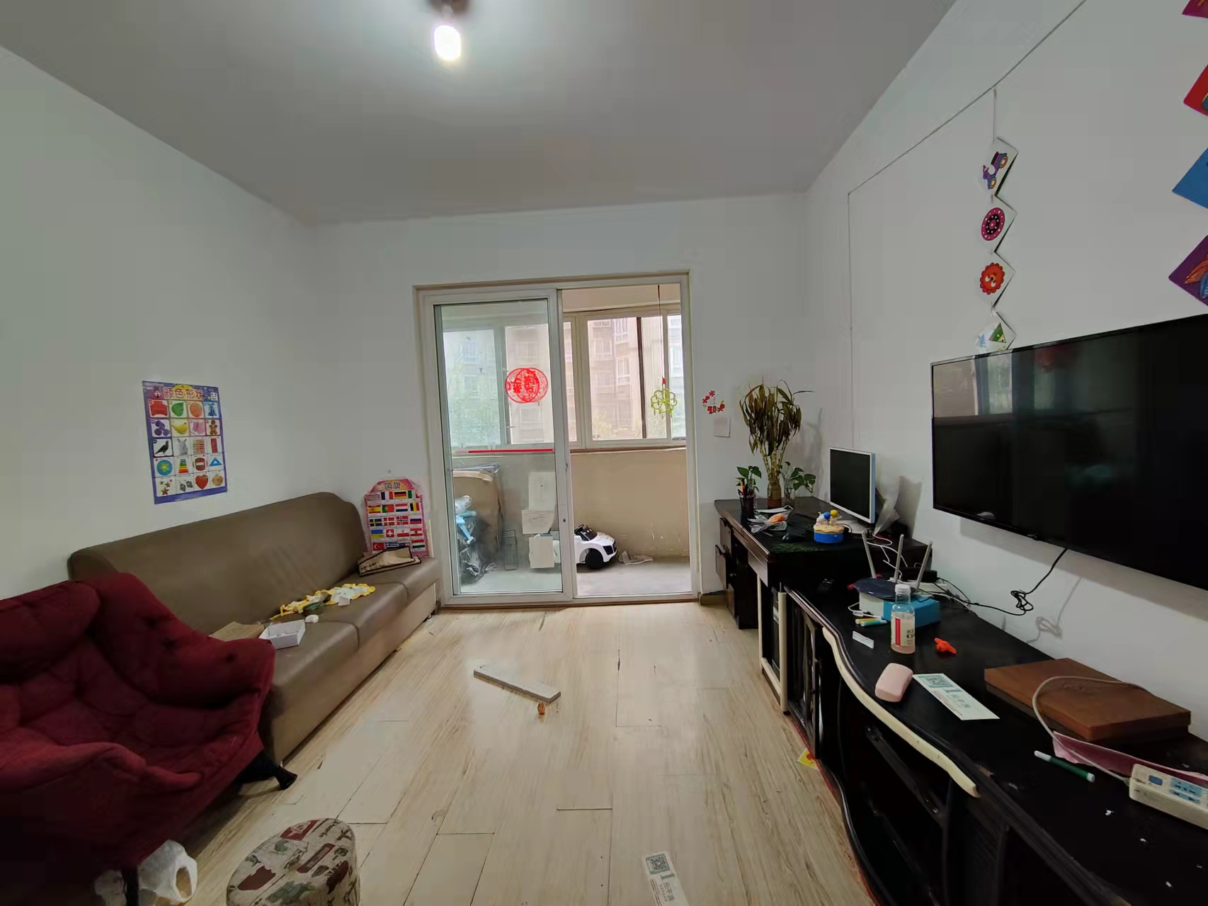 南湖锦苑 2室2厅1卫 1800.0元/月 南湖锦苑 2室2厅1卫 1800.0元/月室内图