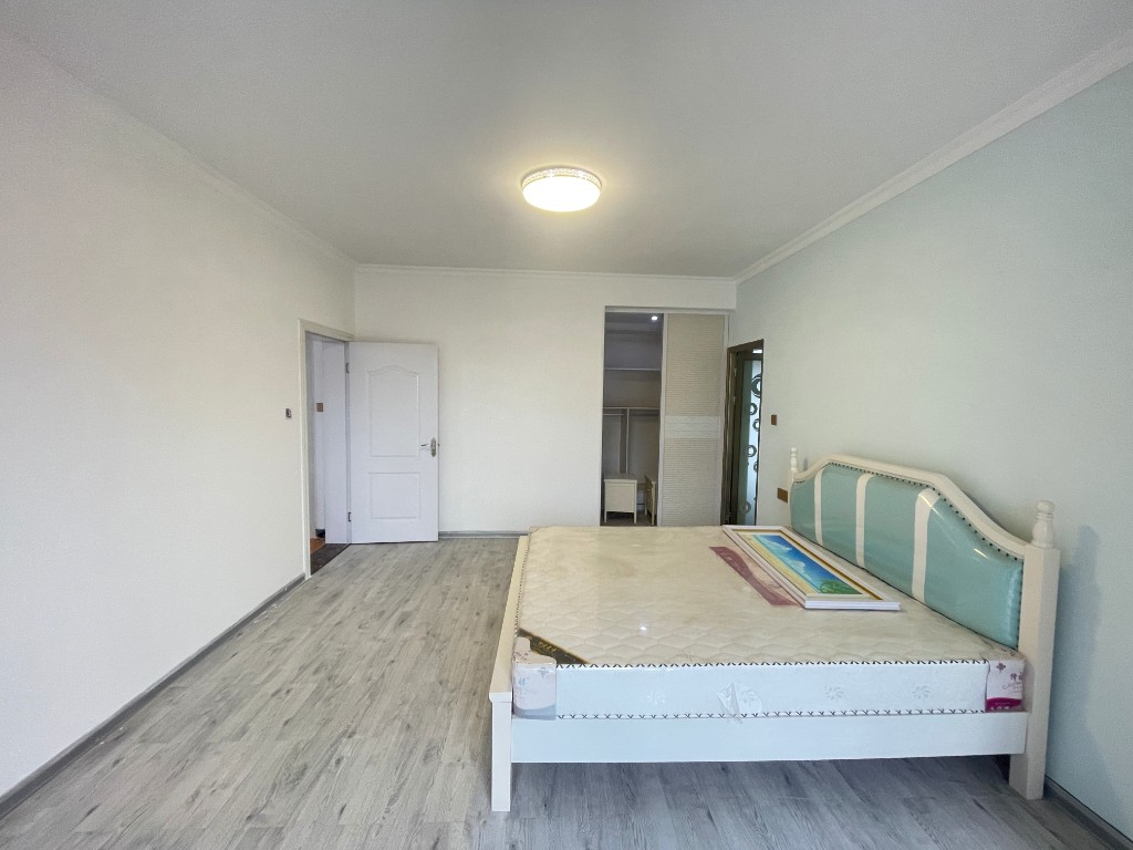 尚邦领域 3室2厅2卫 2500.0元/月 尚邦领域 3室2厅2卫 2500.0元/月室内图