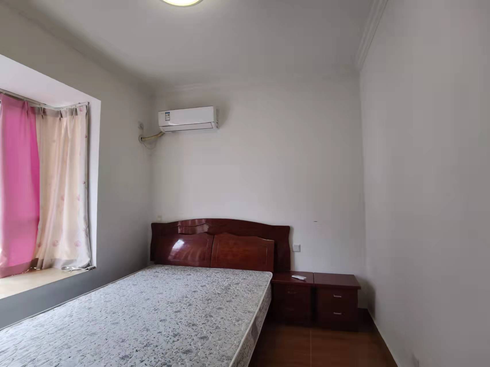 南湖锦苑 2室1厅1卫 2000.0元/月 南湖锦苑 2室1厅1卫 2000.0元/月室内图