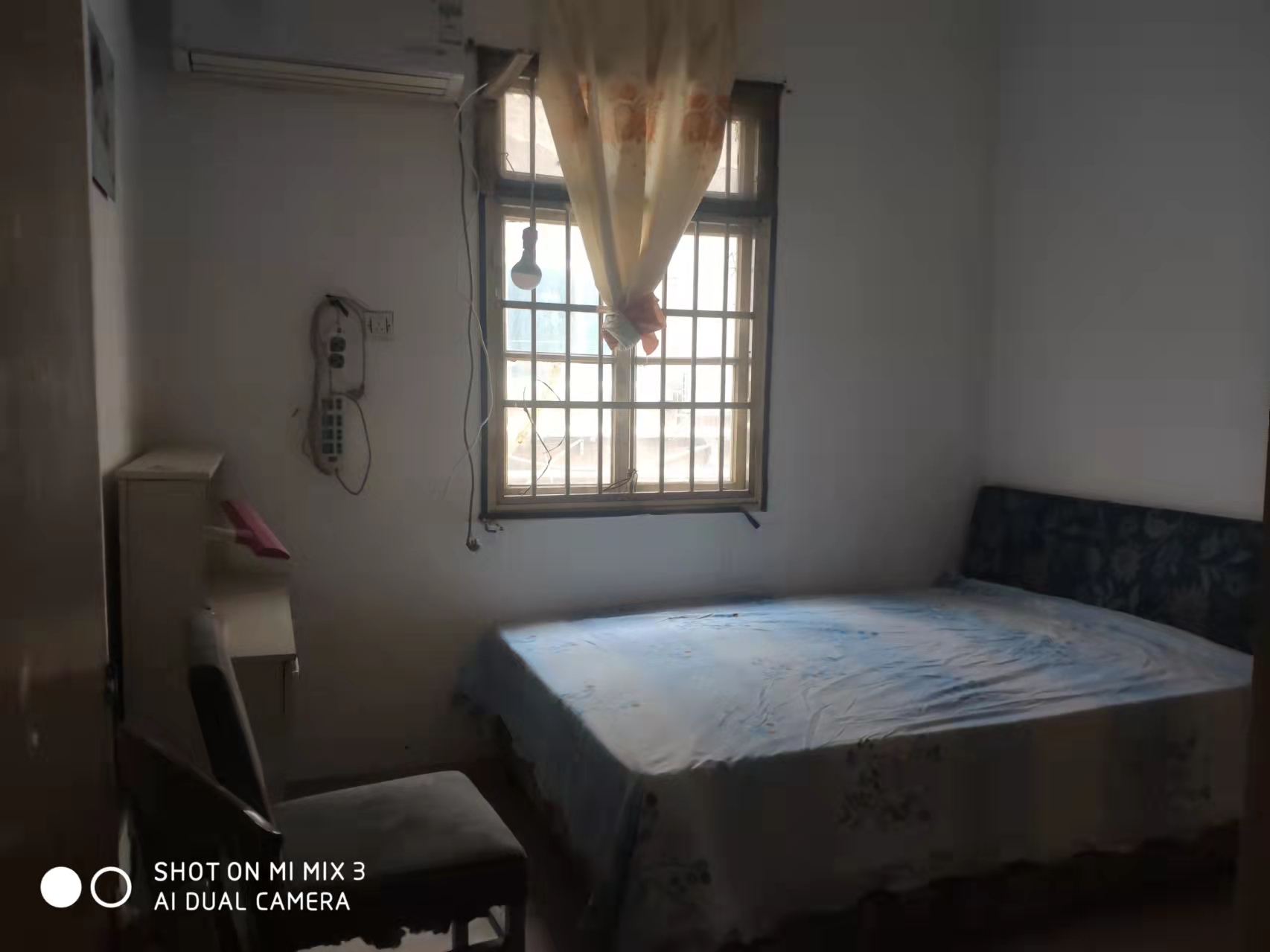 华南路散盘 3室2厅1卫 30.0万 华南路散盘 3室2厅1卫 30.0万客厅