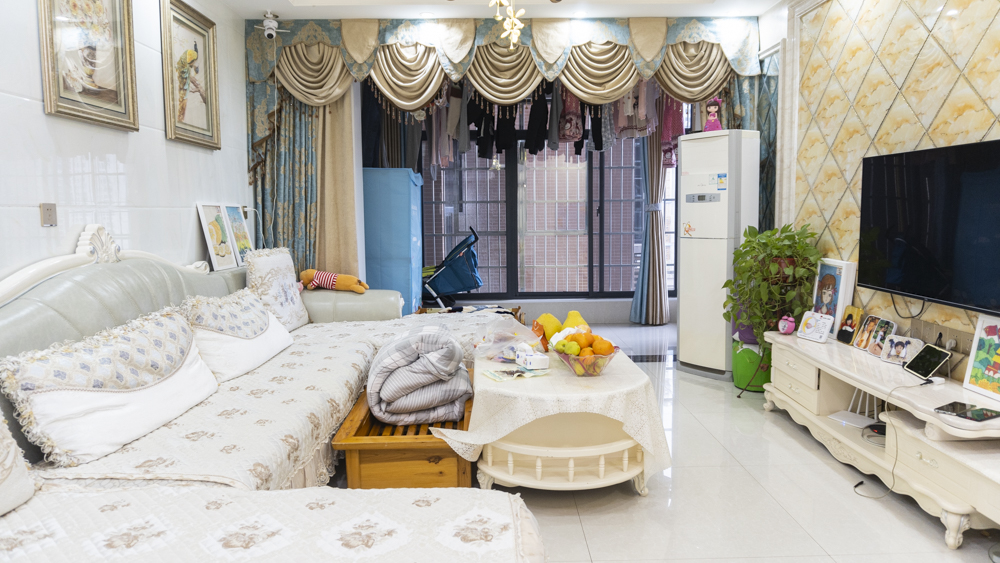 桃花缘  3室2厅1卫    89.8万