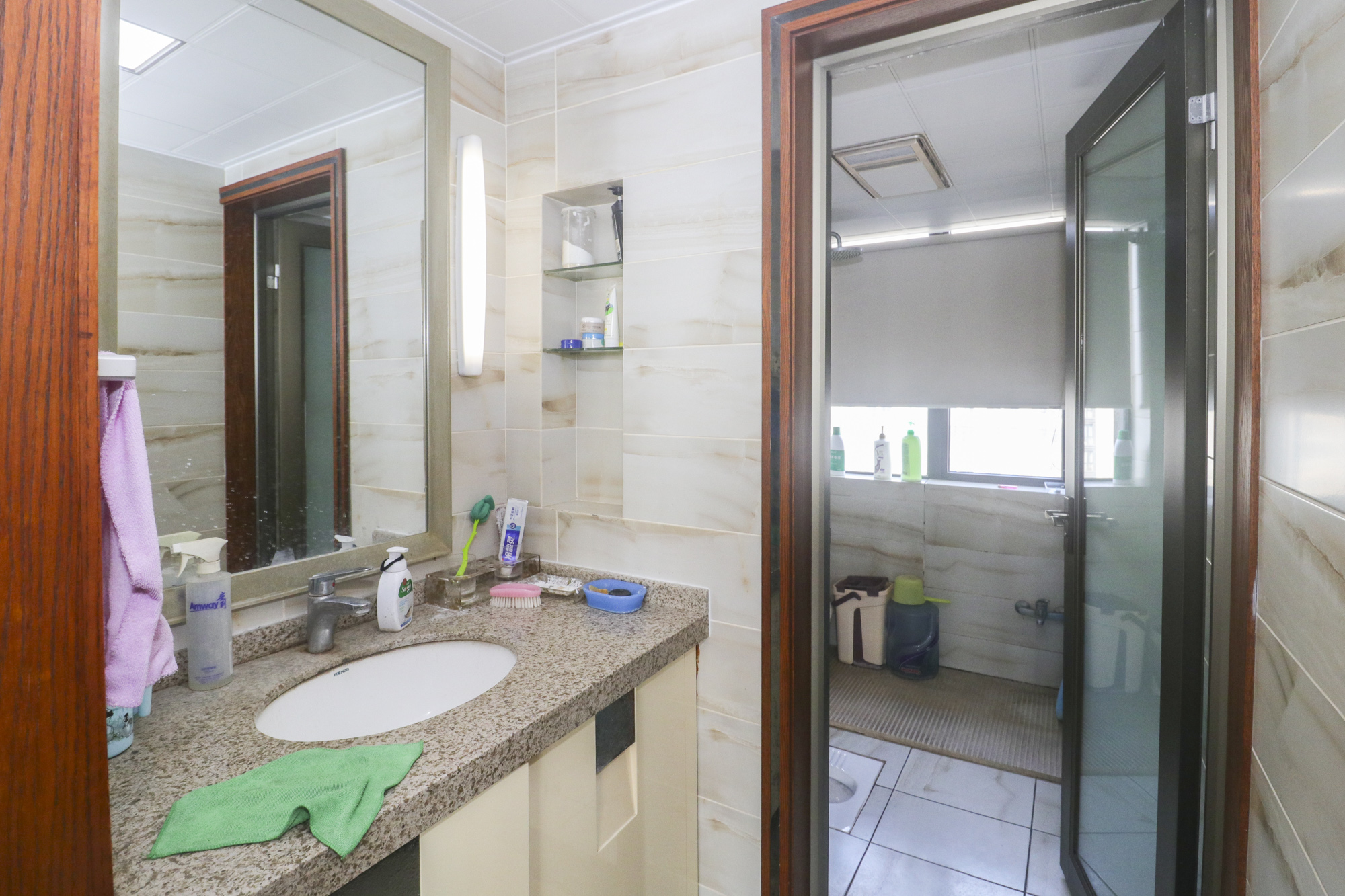 湘腾城市广场  3室2厅2卫    168.0万卫生间