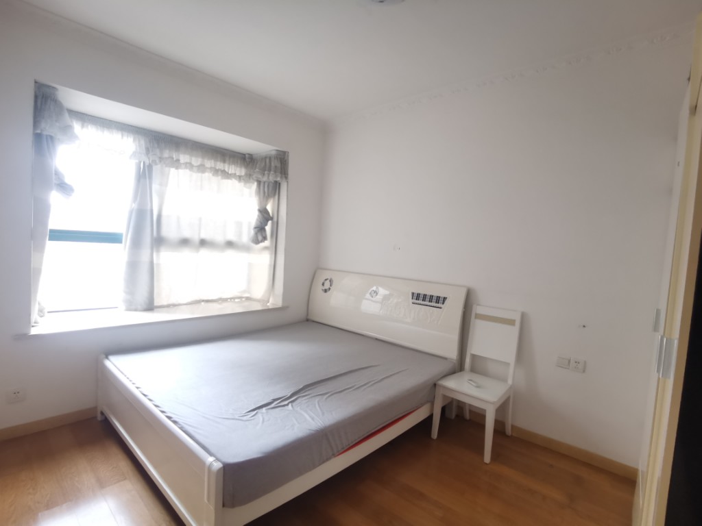 云顶上品 2室2厅1卫 1600.0元/月 云顶上品 2室2厅1卫 1600.0元/月室内图