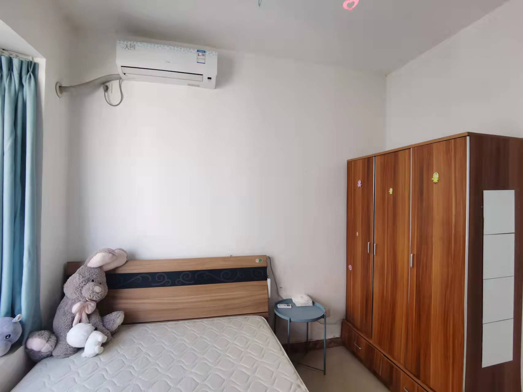 南湖锦苑 1室1厅1卫 1700.0元/月 南湖锦苑 1室1厅1卫 1700.0元/月室内图