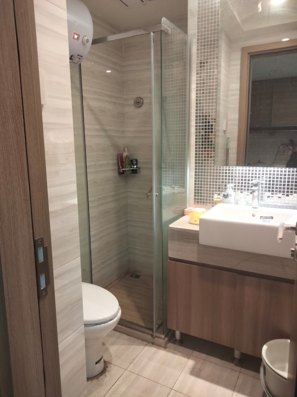 恒大御景湾  1室1厅1卫    32.0万 恒大御景湾  1室1厅1卫    32.0万客厅