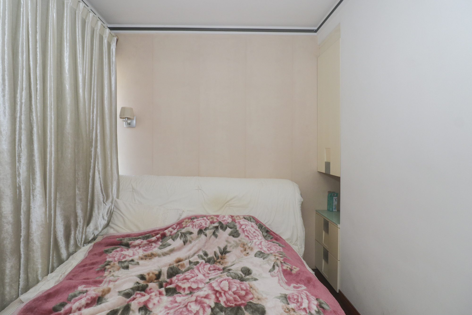 湘腾城市广场  3室2厅2卫    168.0万卧室