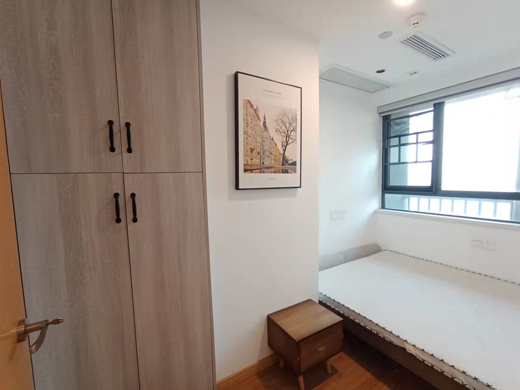 崇盛国际中心(柏石公寓) 2室2厅1卫 2000.0元/月 崇盛国际中心(柏石公寓) 2室2厅1卫 2000.0元/月室内图