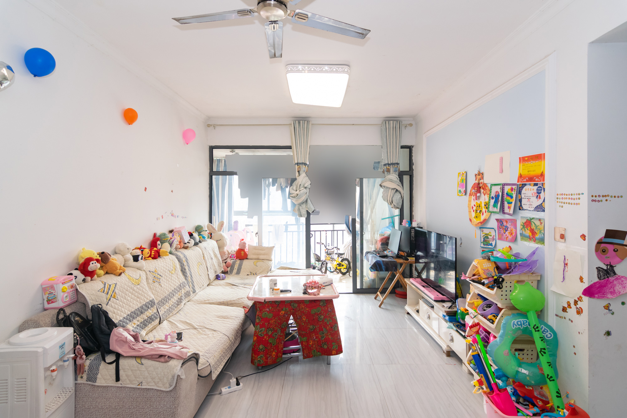 浩龙音乐界 3室2厅1卫 64.8万 浩龙音乐界 3室2厅1卫 64.8万客厅