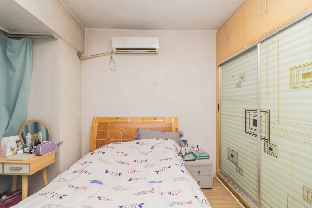 华天LOHO小镇 2室1厅1卫 41.78万 华天LOHO小镇 2室1厅1卫 41.78万卧室