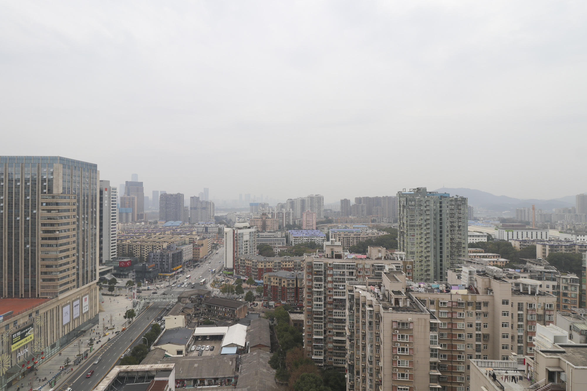 兰卡威国际  1室1厅1卫   51.80万阳台