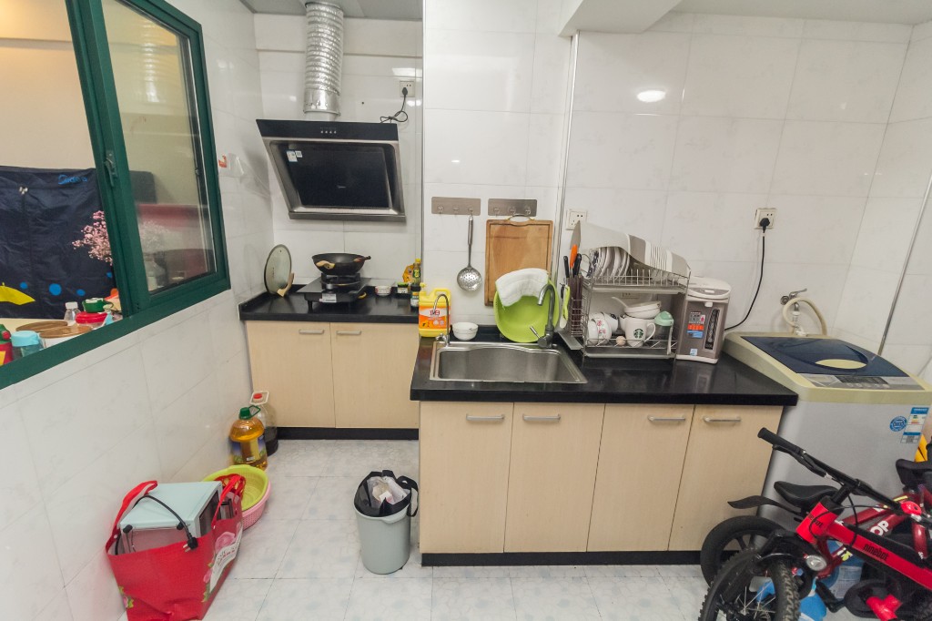 华天LOHO小镇 2室1厅1卫 41.78万 华天LOHO小镇 2室1厅1卫 41.78万厨房