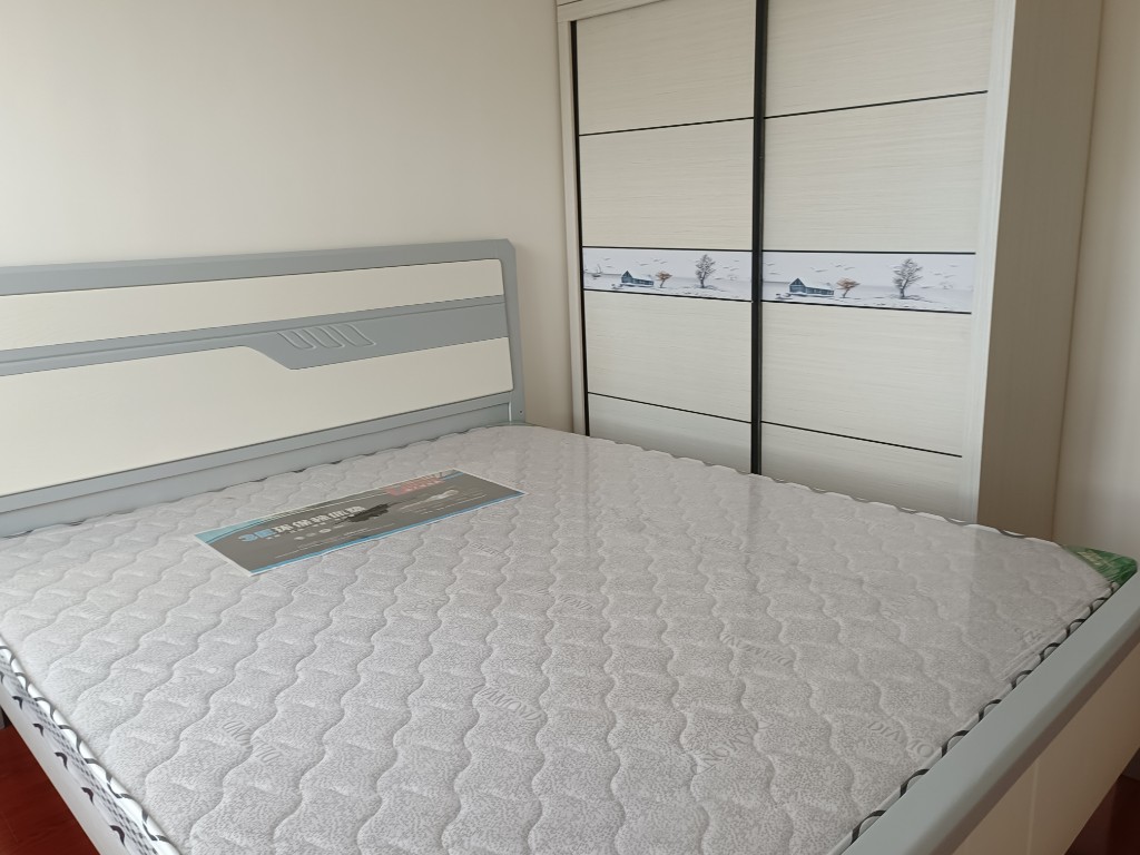 中建玥熙台 3室2厅2卫 63.8万 中建玥熙台 3室2厅2卫 63.8万客厅