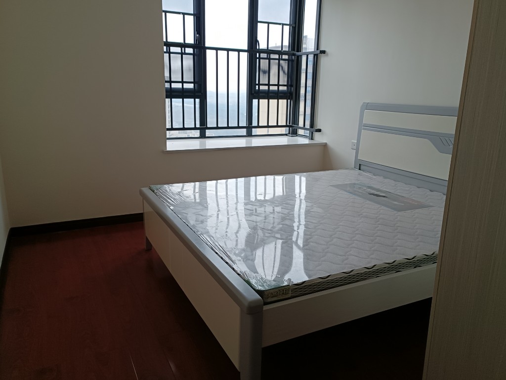 中建玥熙台 3室2厅2卫 63.8万 中建玥熙台 3室2厅2卫 63.8万客厅