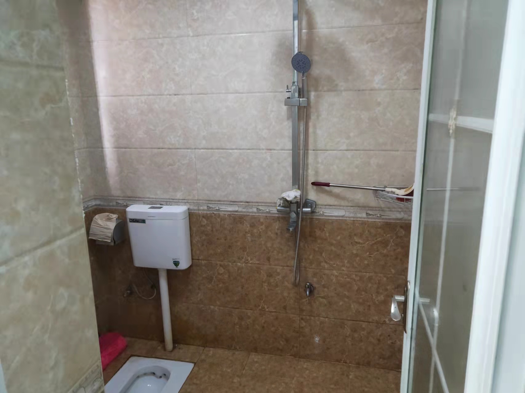 金柘小区 2室2厅1卫 1400.0元/月 金柘小区 2室2厅1卫 1400.0元/月室内图