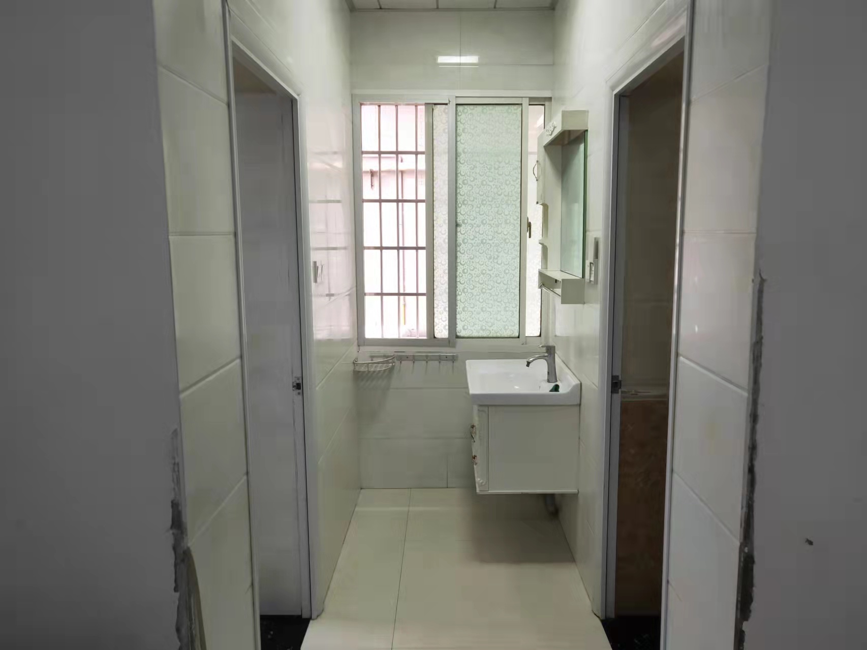 金柘小区 2室2厅1卫 1400.0元/月 金柘小区 2室2厅1卫 1400.0元/月室内图