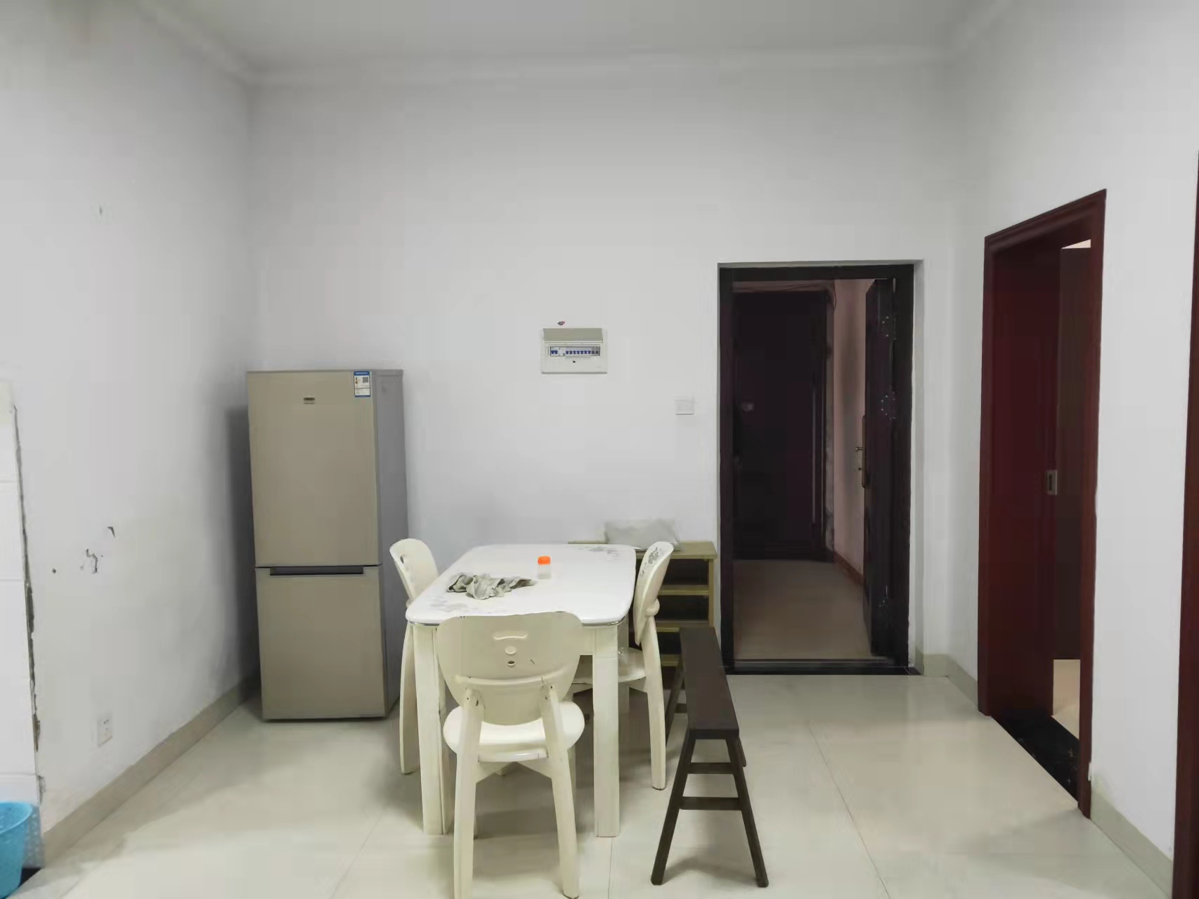 金柘小区 2室2厅1卫 1400.0元/月 金柘小区 2室2厅1卫 1400.0元/月户型图