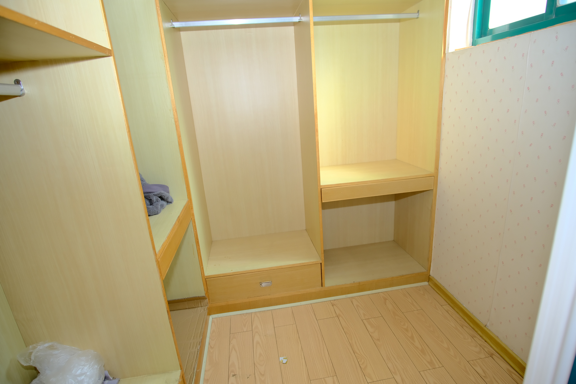 明城公寓 3室2厅2卫 60.0万 明城公寓 3室2厅2卫 60.0万卫生间