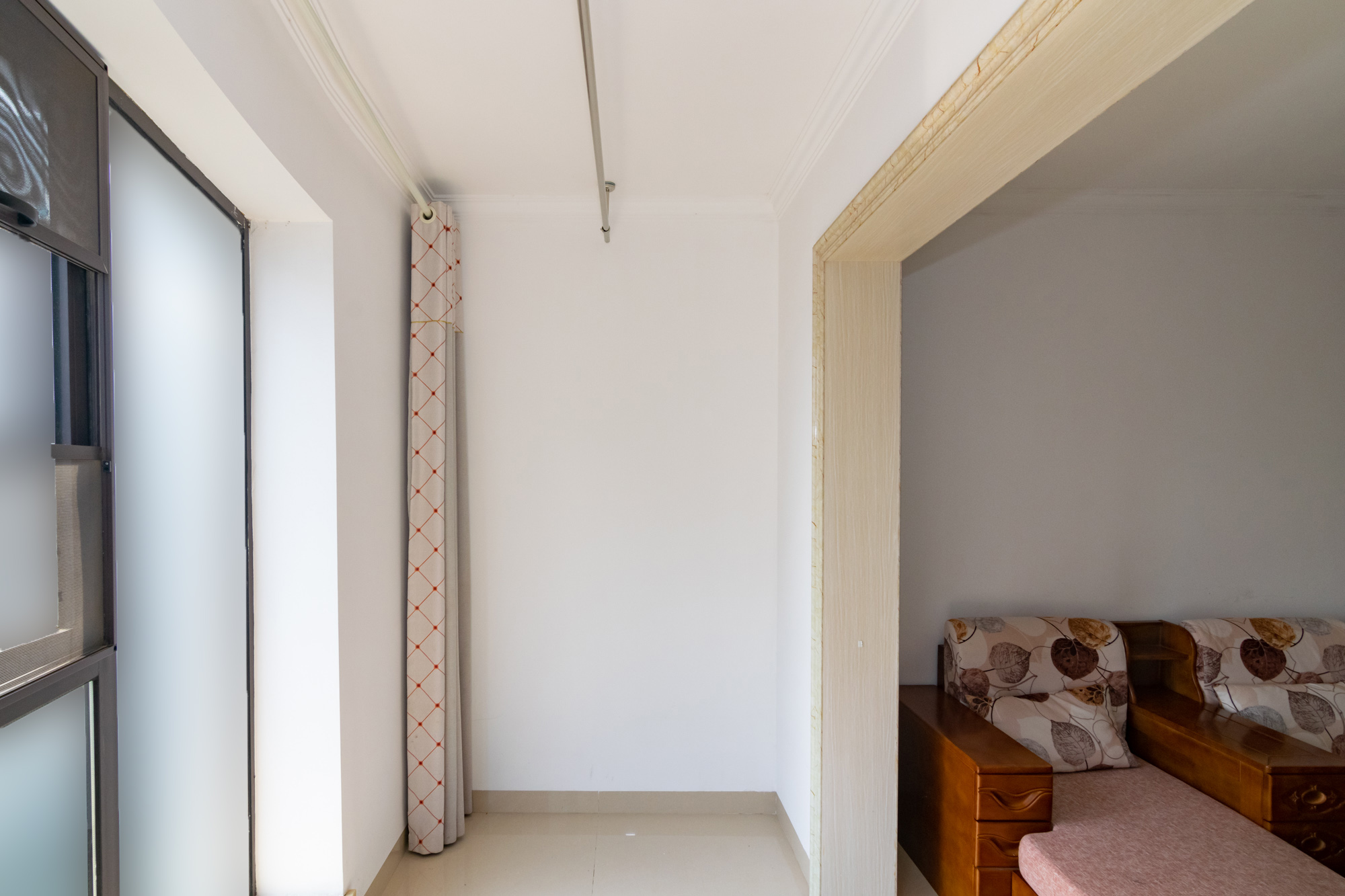 润和紫郡一期  3室2厅1卫    89.8万阳台