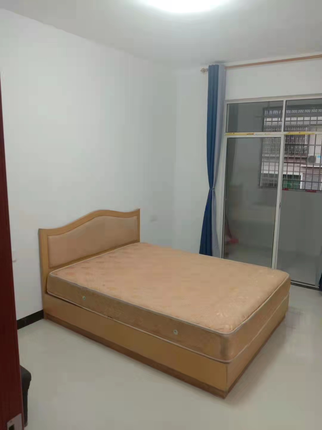 金柘小区  2室2厅2卫    1000.0元/月 金柘小区  2室2厅2卫    1000.0元/月室内图