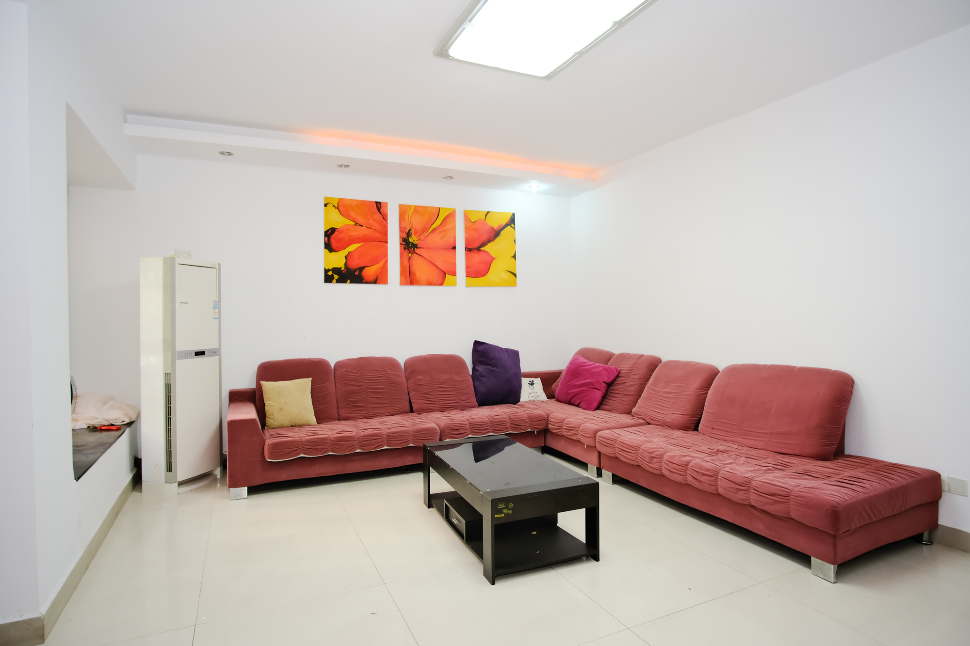 明城公寓 3室2厅2卫 60.0万 明城公寓 3室2厅2卫 60.0万客厅