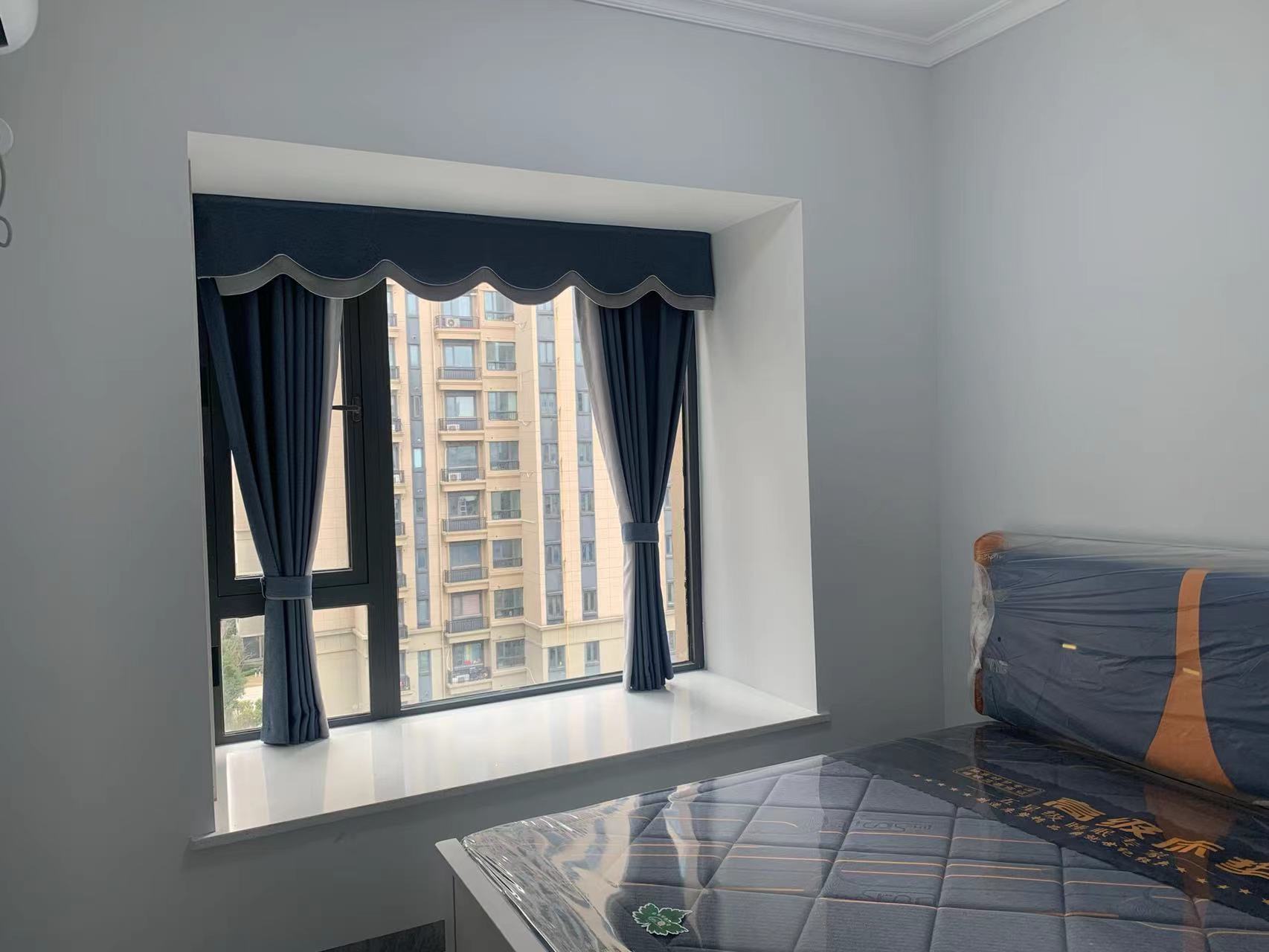 恒大绿洲  1室1厅1卫    1600.0元/月 恒大绿洲  1室1厅1卫    1600.0元/月室内图