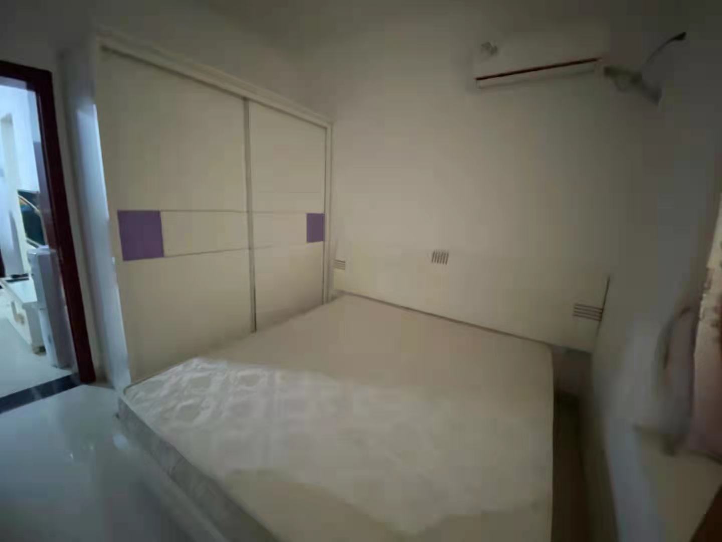 南湖春天 1室1厅1卫 1700.0元/月 南湖春天 1室1厅1卫 1700.0元/月室内图