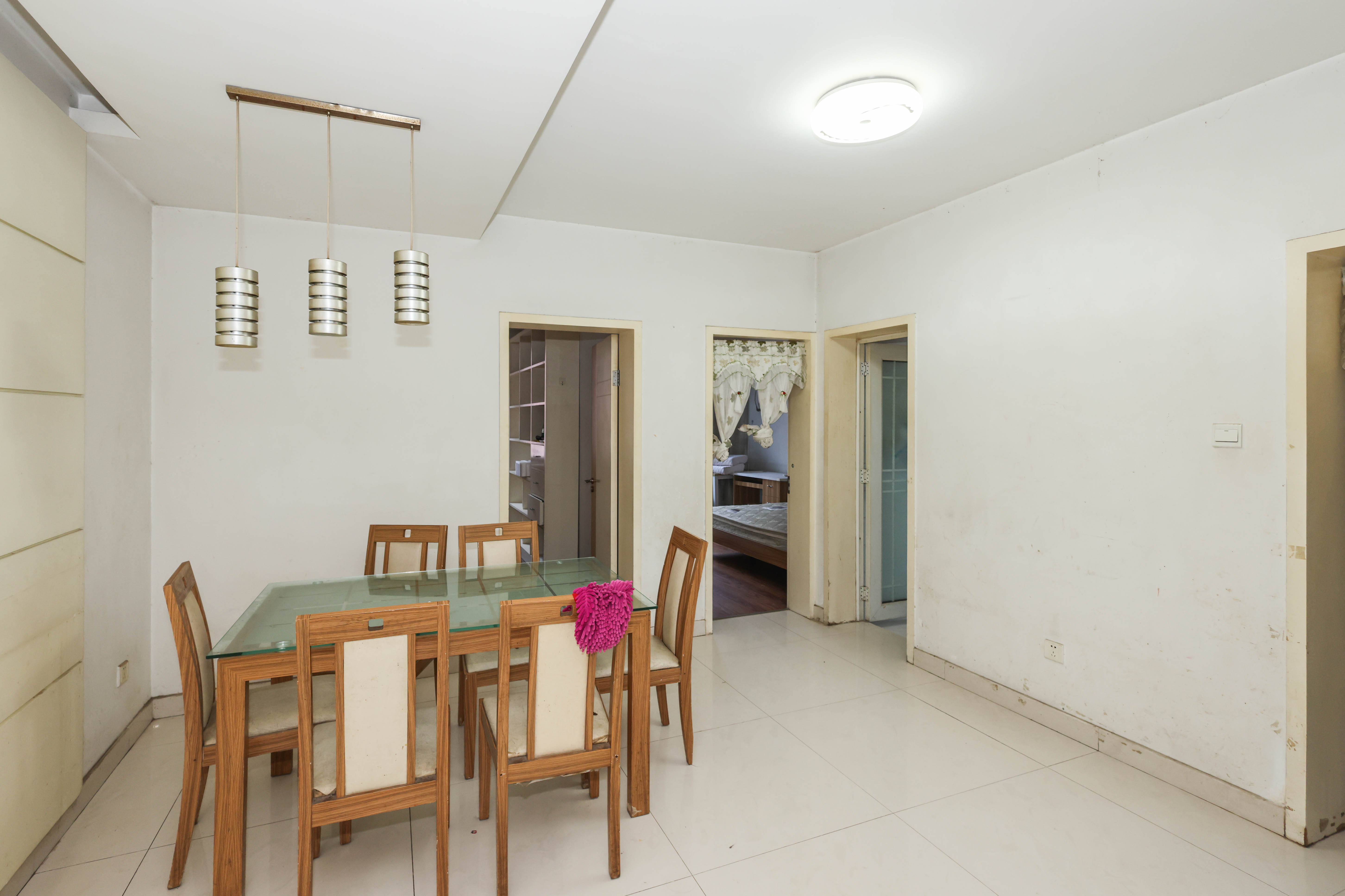 阳明山庄 3室2厅1卫 82.0万 阳明山庄 3室2厅1卫 82.0万客厅