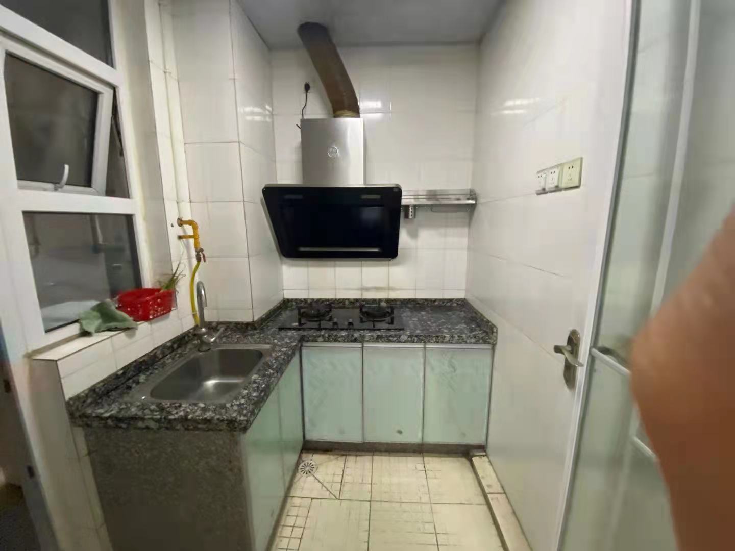 南湖春天 1室1厅1卫 1700.0元/月 南湖春天 1室1厅1卫 1700.0元/月室内图