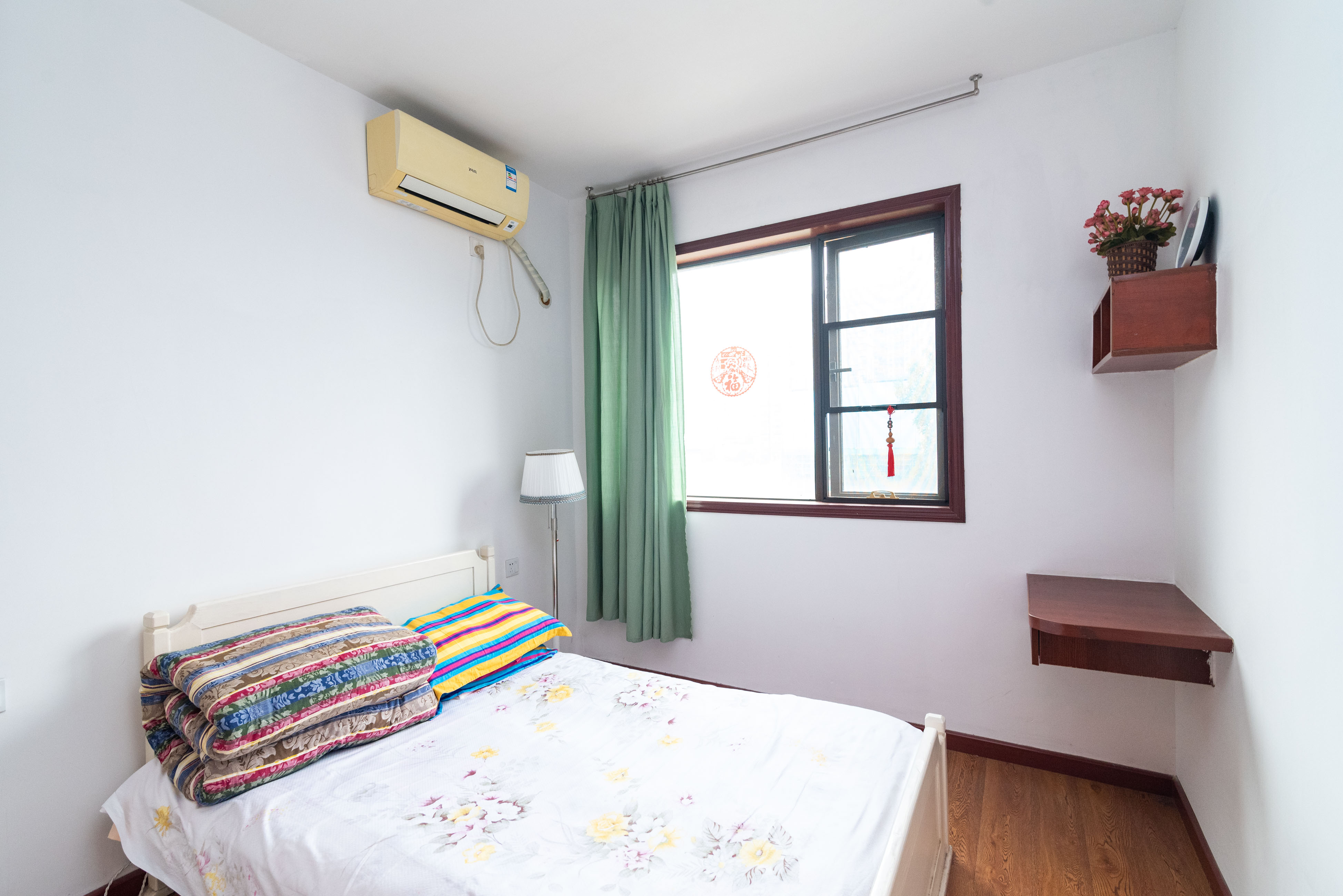 金色溪泉湾 3室2厅2卫 105.0万 金色溪泉湾 3室2厅2卫 105.0万卧室