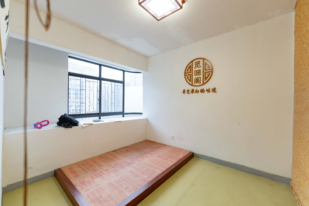 康斯丹郡（融程領(lǐng)秀佳園） 3室2廳2廚2衛(wèi) 83.80萬主臥