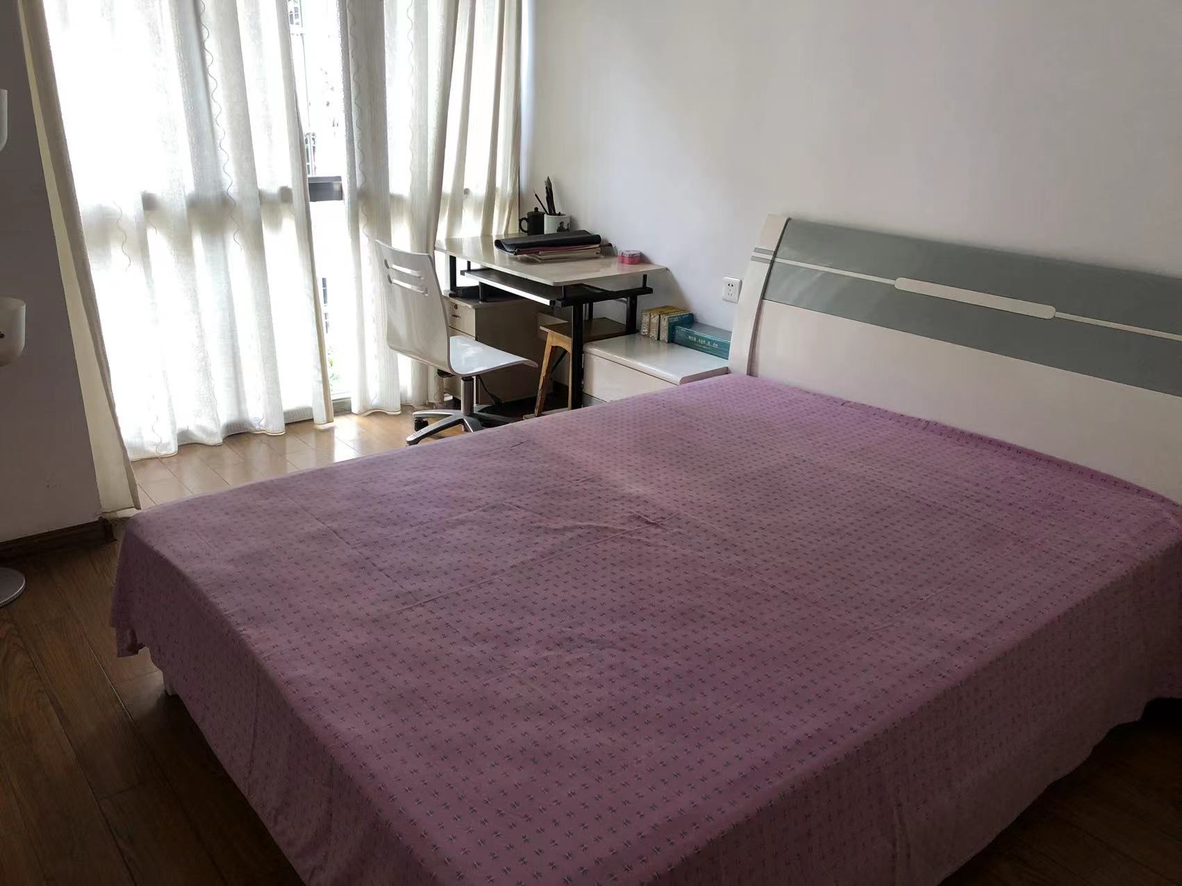 江南世家 3室2厅2卫 61.0万 江南世家 3室2厅2卫 61.0万客厅