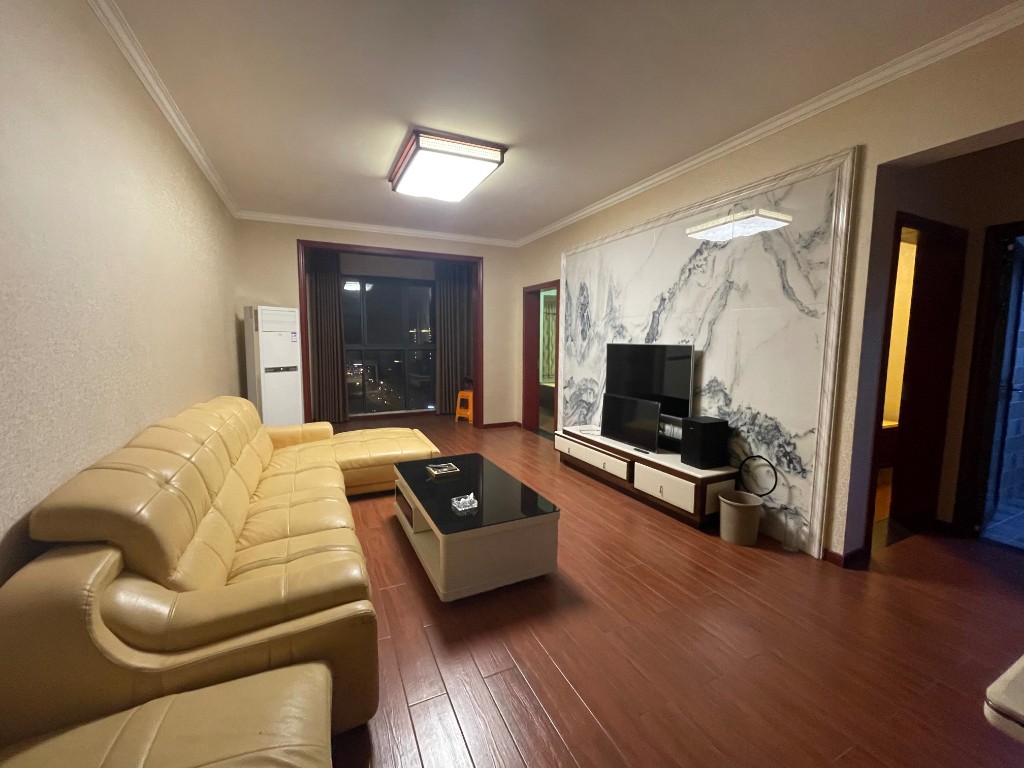 山水印象  2室2厅1卫    59.0万 山水印象  2室2厅1卫    59.0万客厅