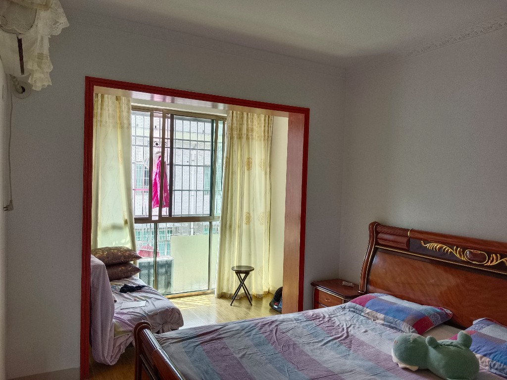 立新长湖安置区(水映豪廷安置房) 2室2厅1卫 1000.0元/月 立新长湖安置区(水映豪廷安置房) 2室2厅1卫 1000.0元/月室内图