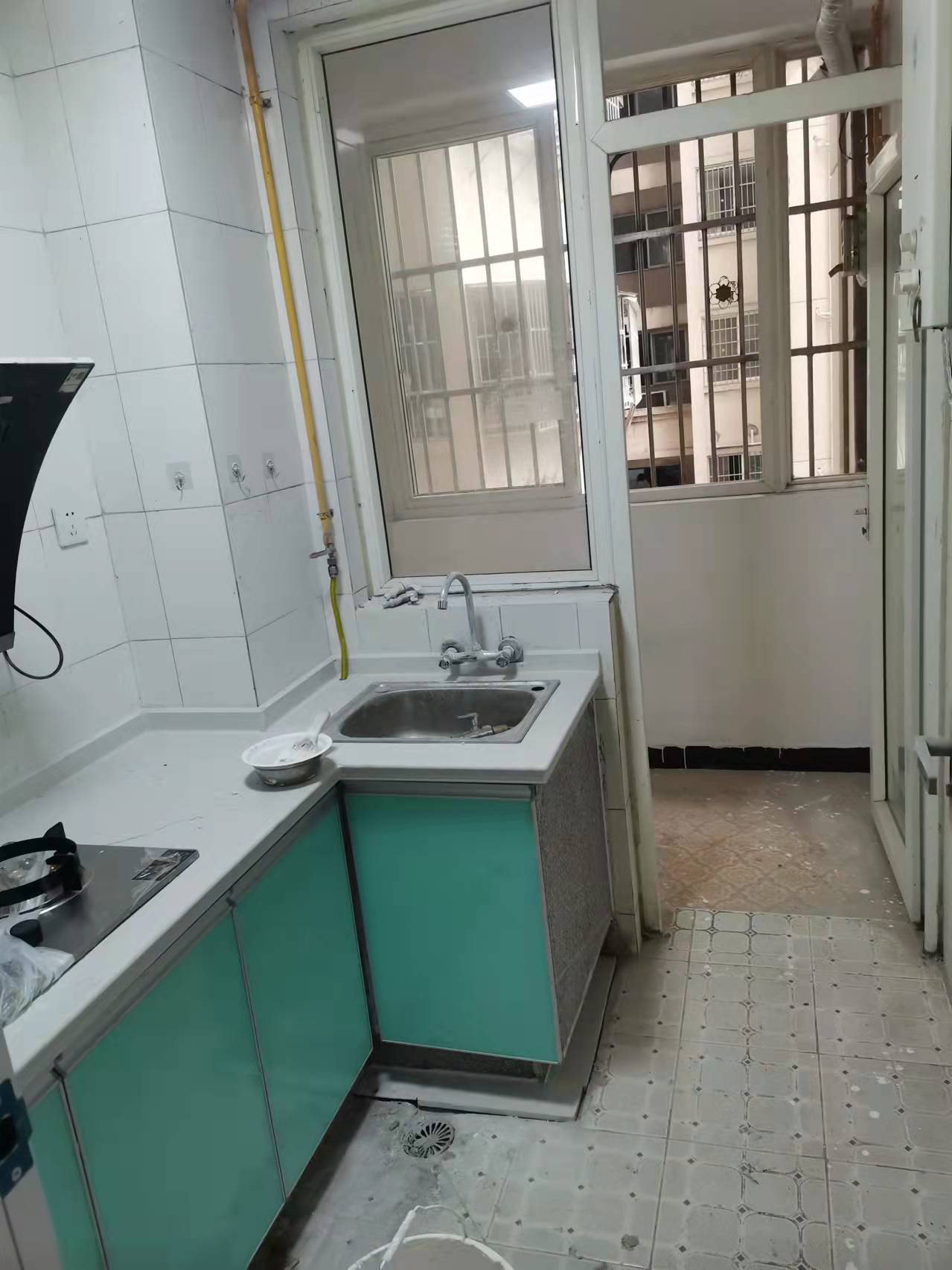 南湖锦苑 2室1厅1卫 2200.0元/月 南湖锦苑 2室1厅1卫 2200.0元/月室内图