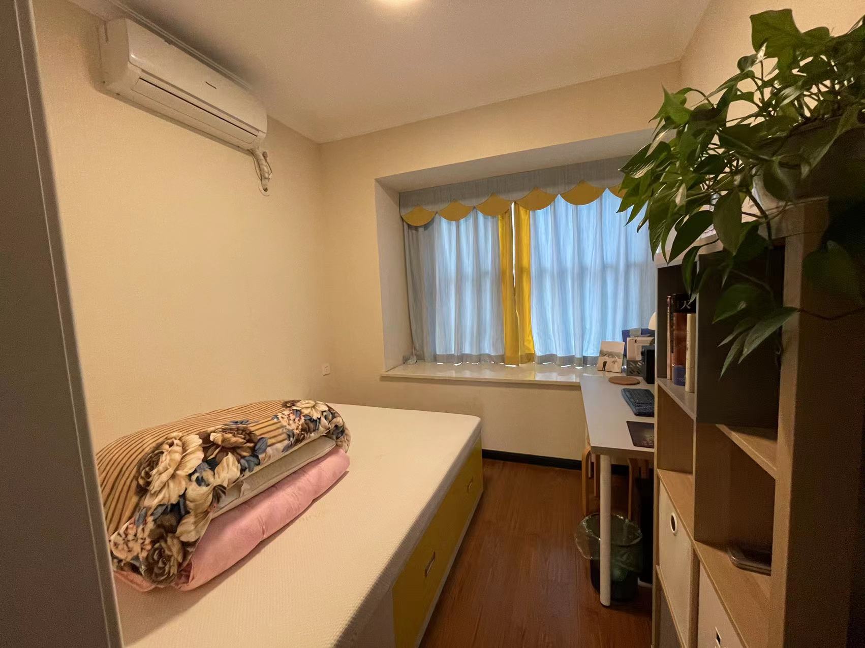 南湖世纪 3室2厅1卫 3200.0元/月 南湖世纪 3室2厅1卫 3200.0元/月室内图