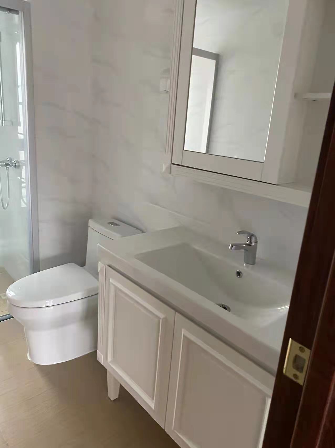 碧桂园娄星府 4室2厅2卫 2000.0元/月 碧桂园娄星府 4室2厅2卫 2000.0元/月室内图