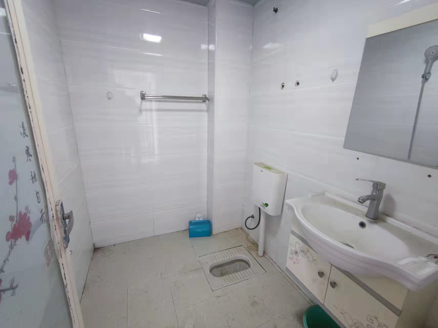 书香名邸一期 1室1厅1卫 28.8万 书香名邸一期 1室1厅1卫 28.8万客厅