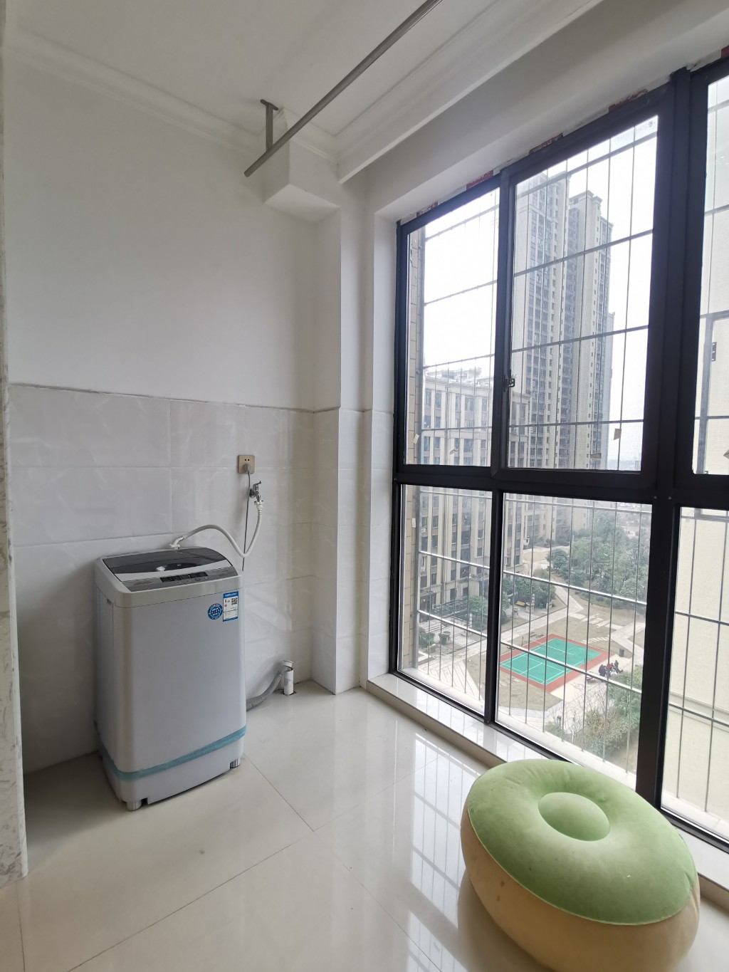 英伦星海湾  1室1厅1卫    1500.0元/月 英伦星海湾  1室1厅1卫    1500.0元/月