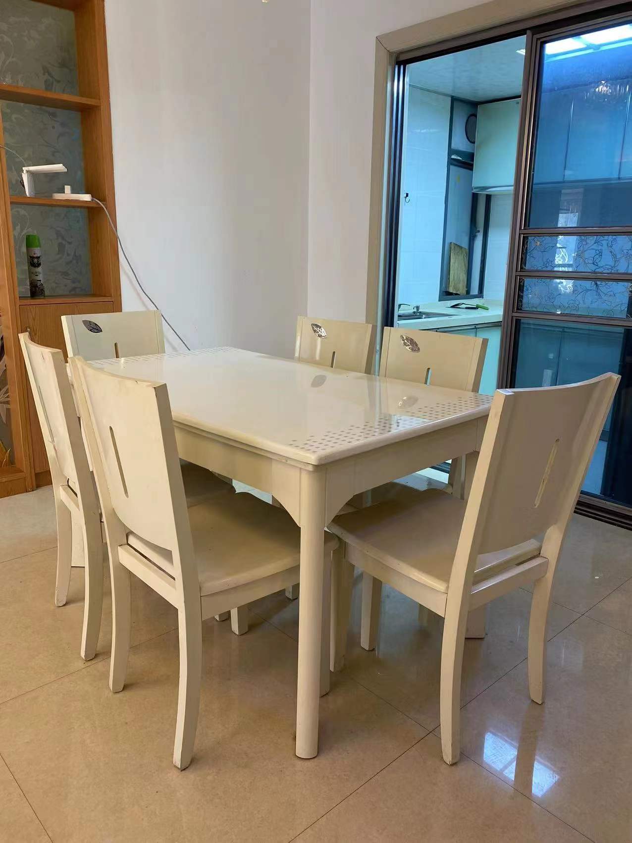 愉景湾东域 3室2厅1卫 2000.0元/月 愉景湾东域 3室2厅1卫 2000.0元/月室内图