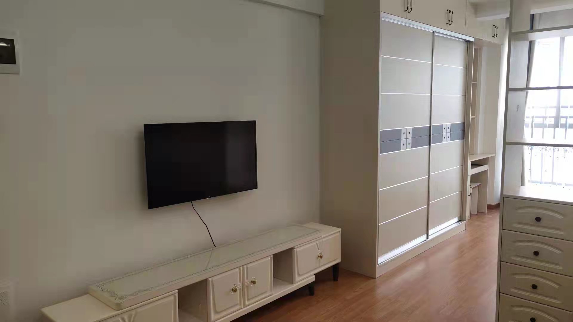 五江碧桂园城市广场  1室1厅1卫    37.8万 五江碧桂园城市广场  1室1厅1卫    37.8万客厅