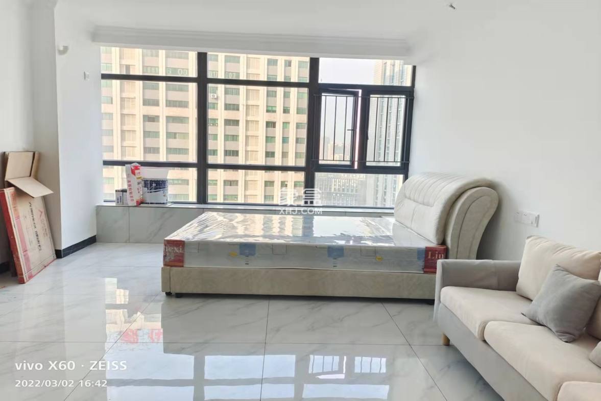 富力新天地一二期 1室1厅1卫 1800.00元/月 富力新天地一二期 1室1厅1卫 1800.00元/月户型图