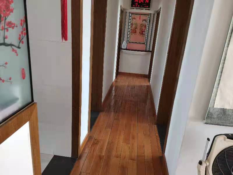 中天花园  4室2厅2卫    67.8万 中天花园  4室2厅2卫    67.8万