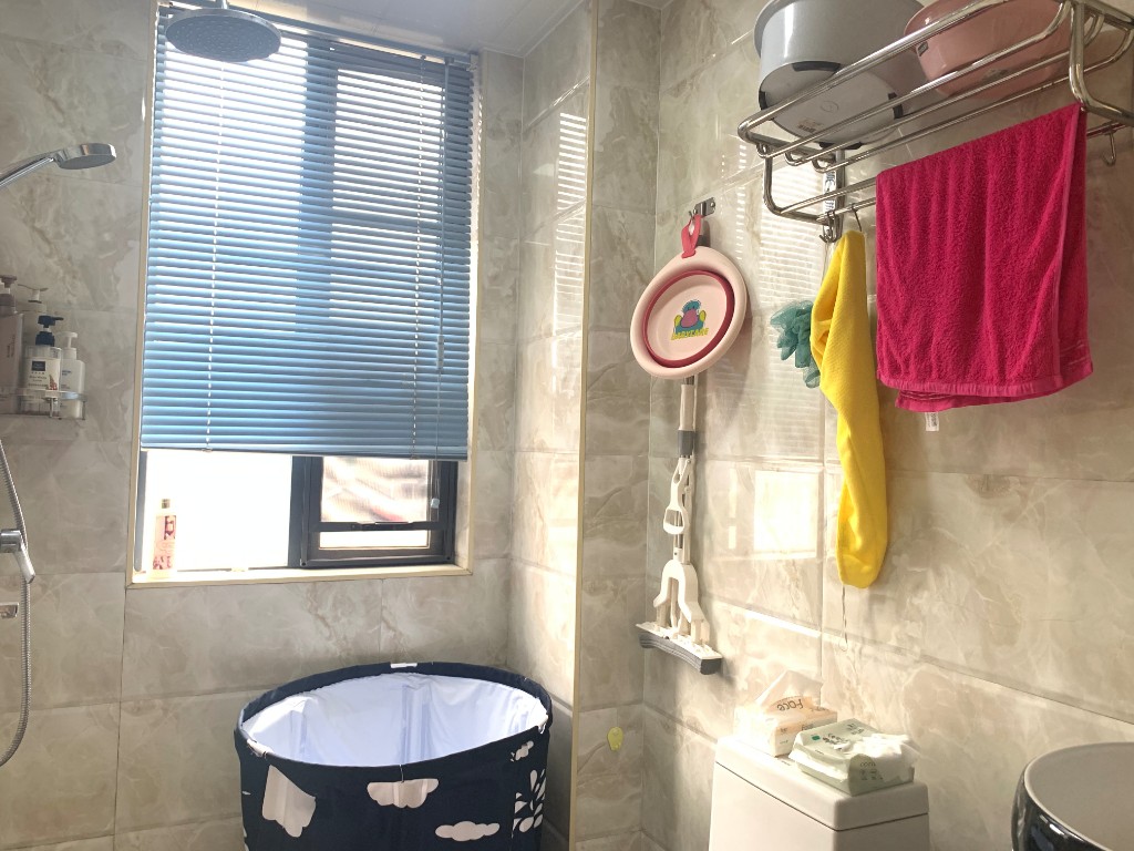 雄森国际 3室2厅2卫 2600.0元/月 雄森国际 3室2厅2卫 2600.0元/月室内图