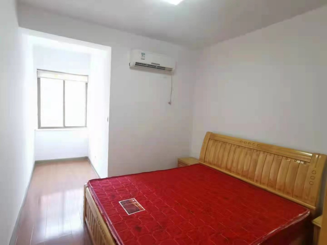 锦源小区 4室2厅2卫 1800.0元/月 锦源小区 4室2厅2卫 1800.0元/月室内图