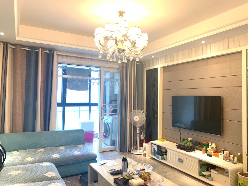 雄森国际 3室2厅2卫 2600.0元/月 雄森国际 3室2厅2卫 2600.0元/月室内图