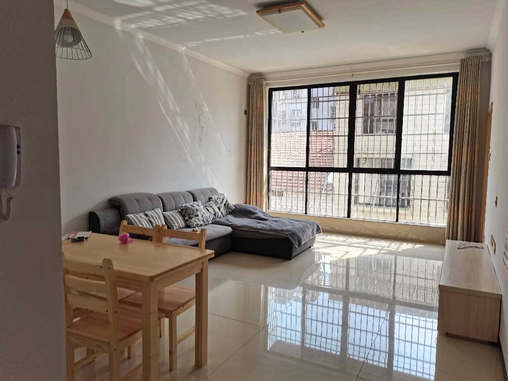 南湖新村（渔光新村）  3室2厅1卫   1400.00元/月户型图