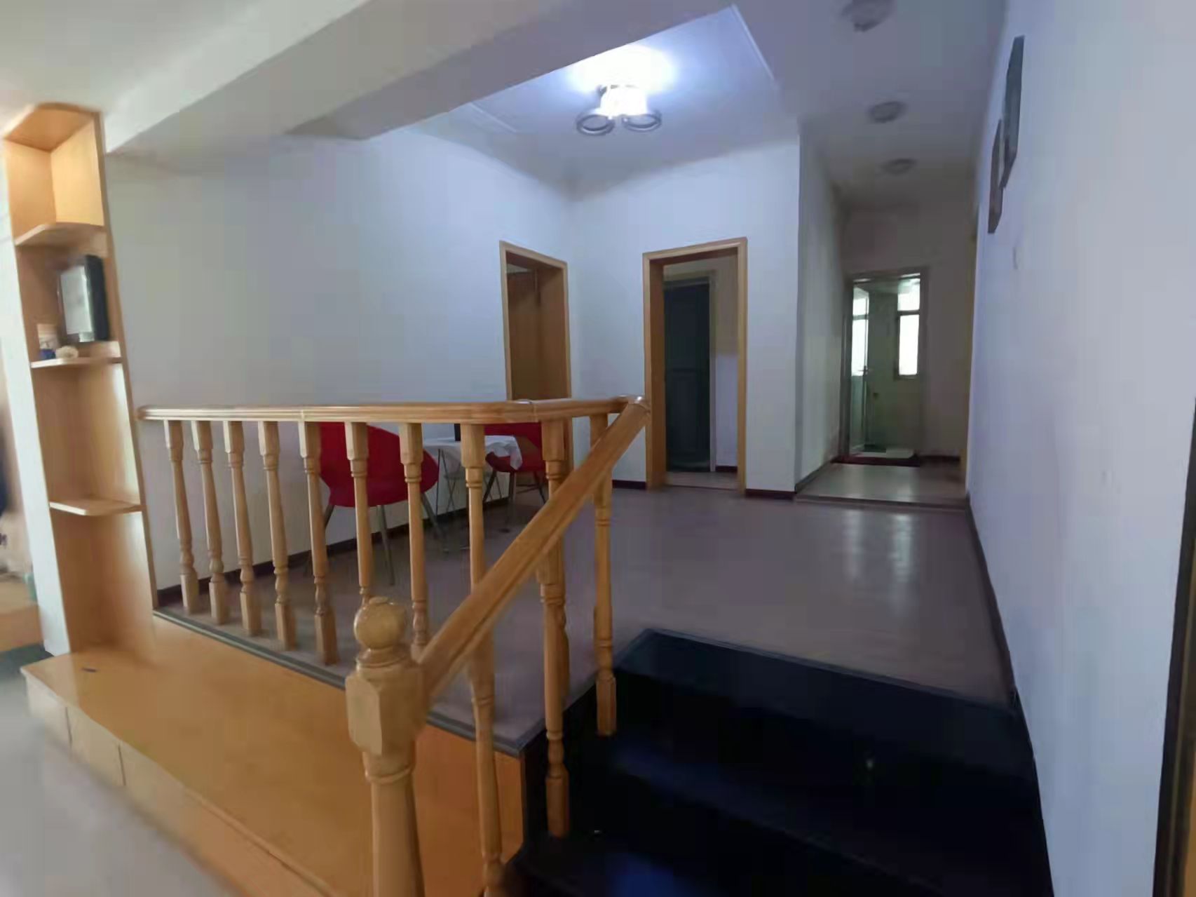 阳光花苑 4室2厅2卫 1500.0元/月 阳光花苑 4室2厅2卫 1500.0元/月室内图