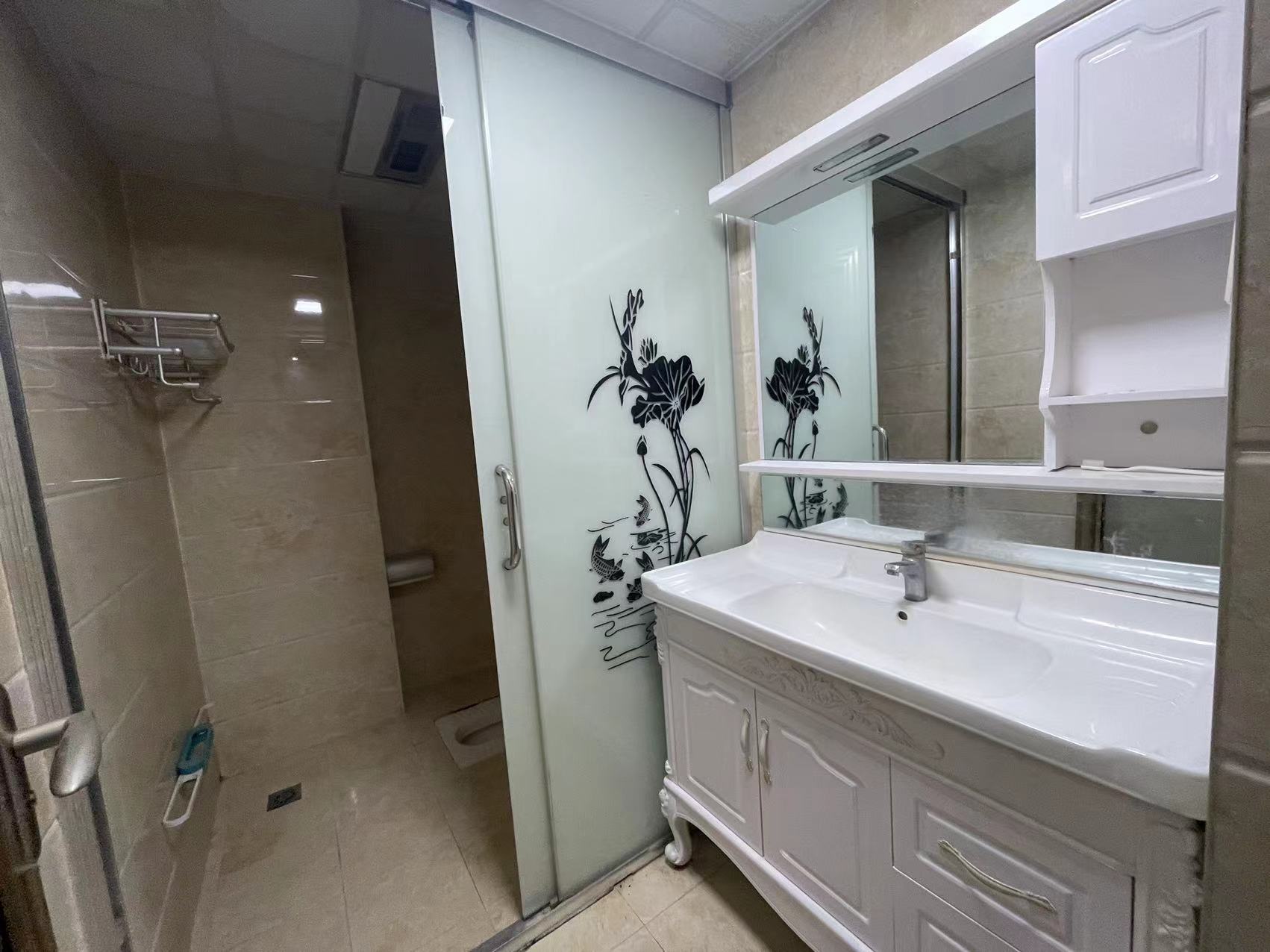 奥园养生城 3室2厅2卫 88.0万 奥园养生城 3室2厅2卫 88.0万客厅