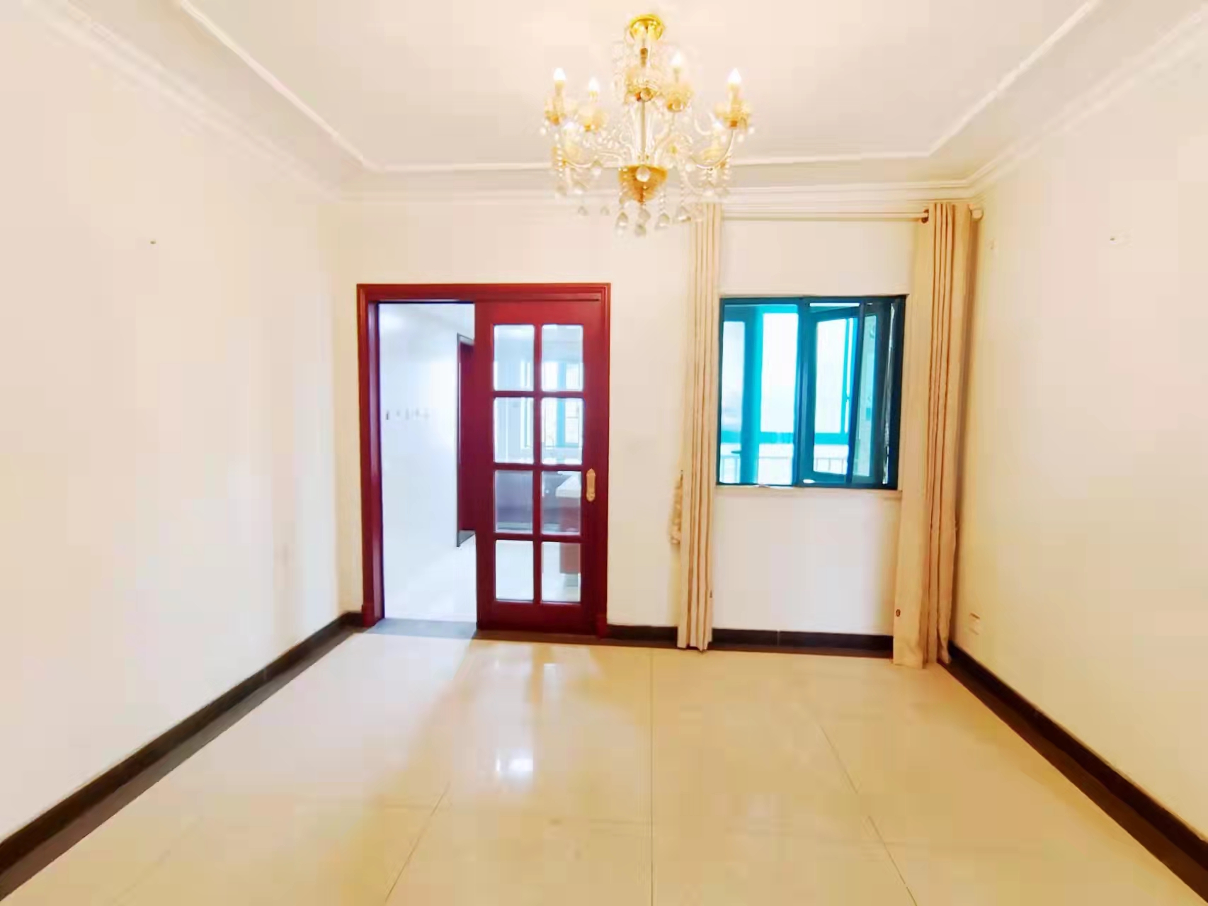 株洲恒大名都 4室2厅2卫 113.0万 株洲恒大名都 4室2厅2卫 113.0万客厅