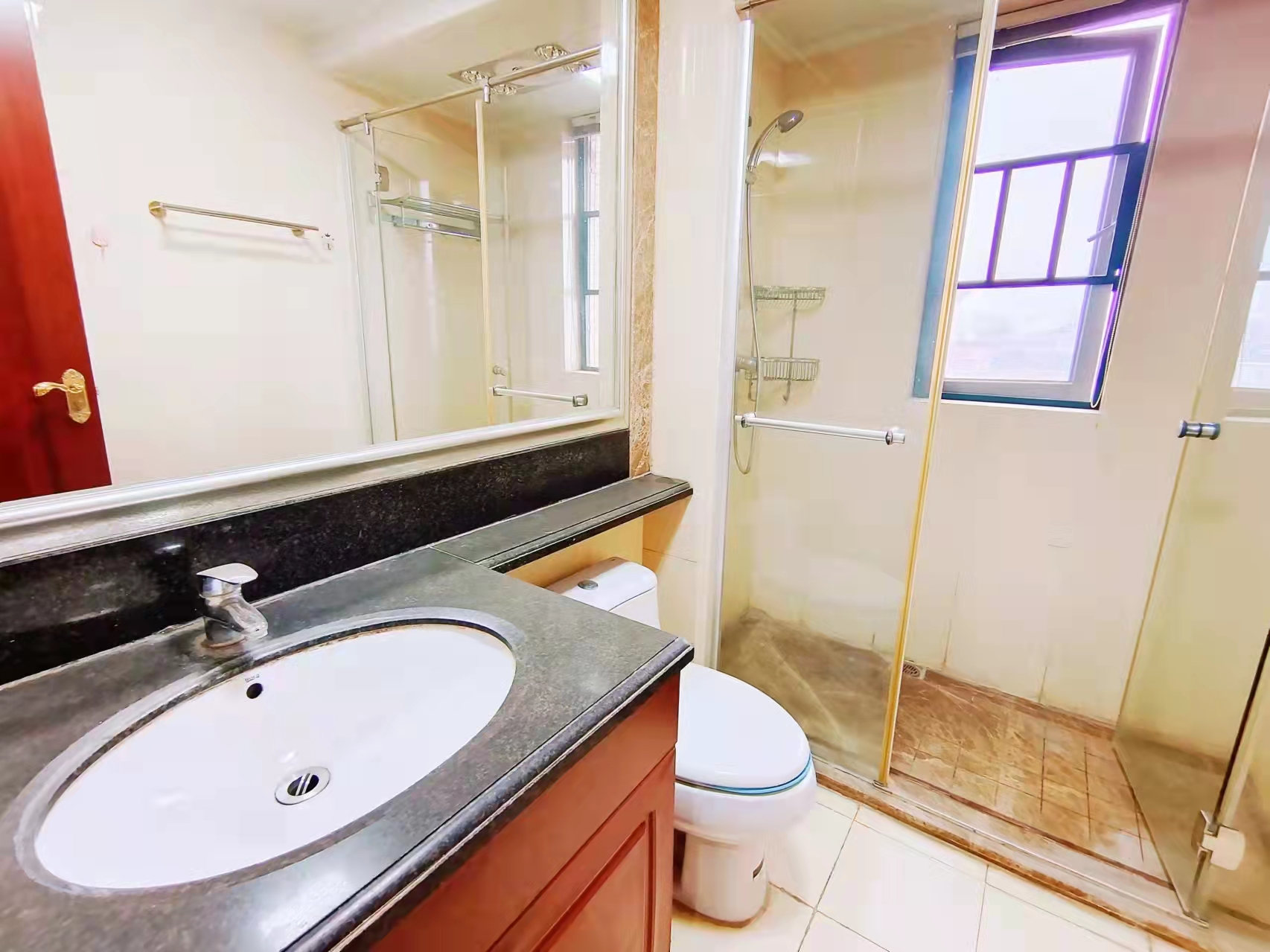 株洲恒大名都 4室2厅2卫 113.0万 株洲恒大名都 4室2厅2卫 113.0万客厅